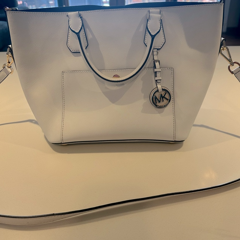 Like New Michael Kors Bag